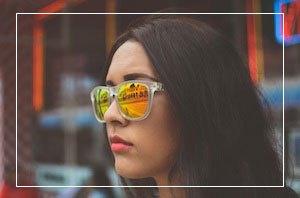 girl with sunglasses